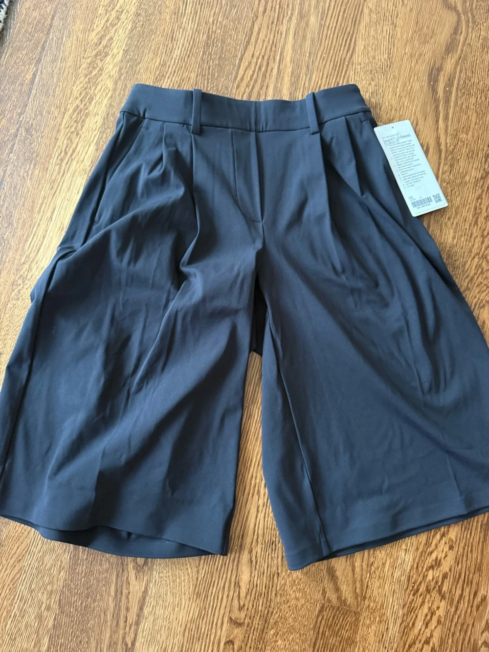 Lululemon Daydrift Low-Rise Relaxed-Fit Short 14